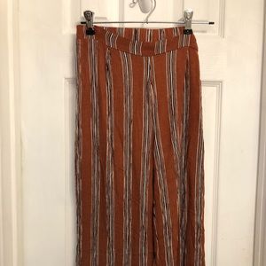 Charlotte Russe Size M Pants